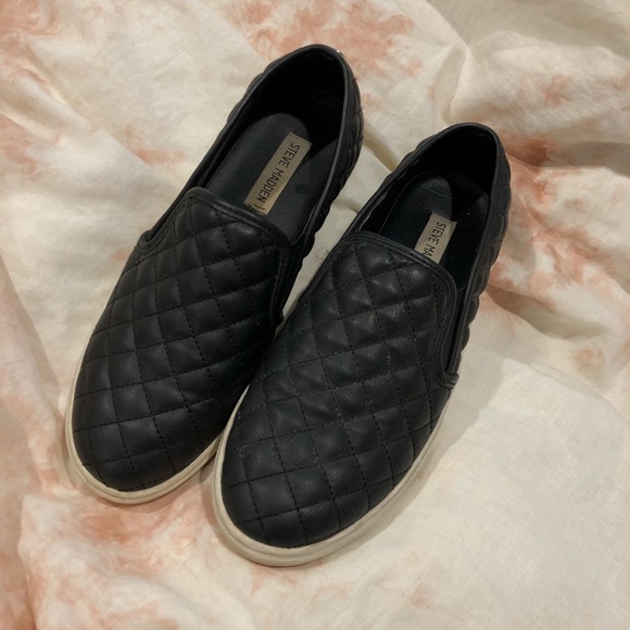 steve madden quilted slip ons